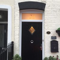 Door without a canopy