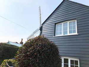 Sympathetic cladding installation